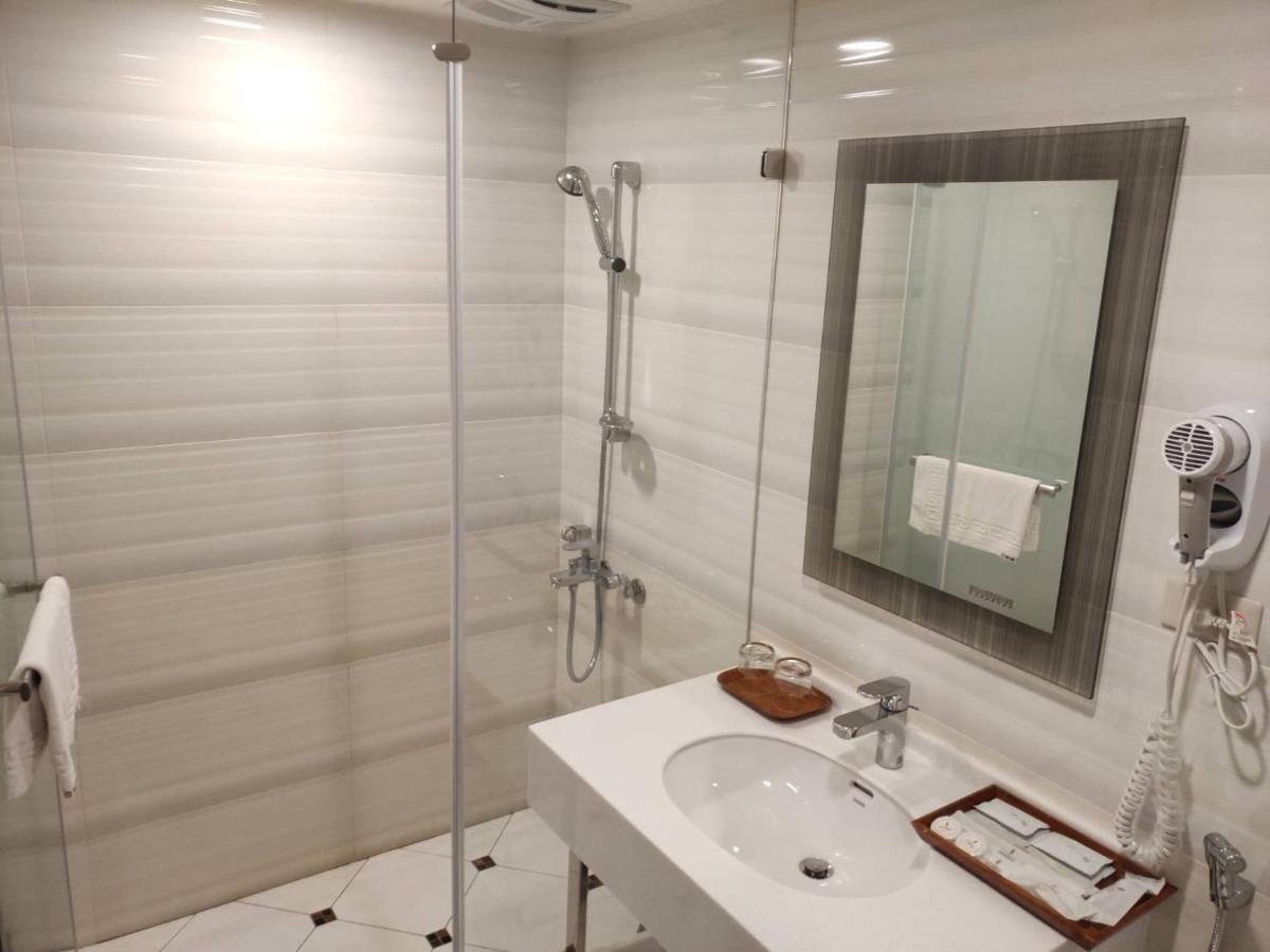 Apollo Hotel Puli Zewnętrze zdjęcie