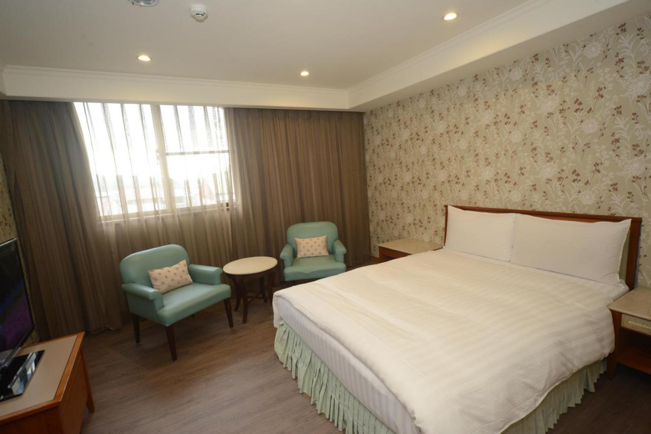 Apollo Hotel Puli Zewnętrze zdjęcie