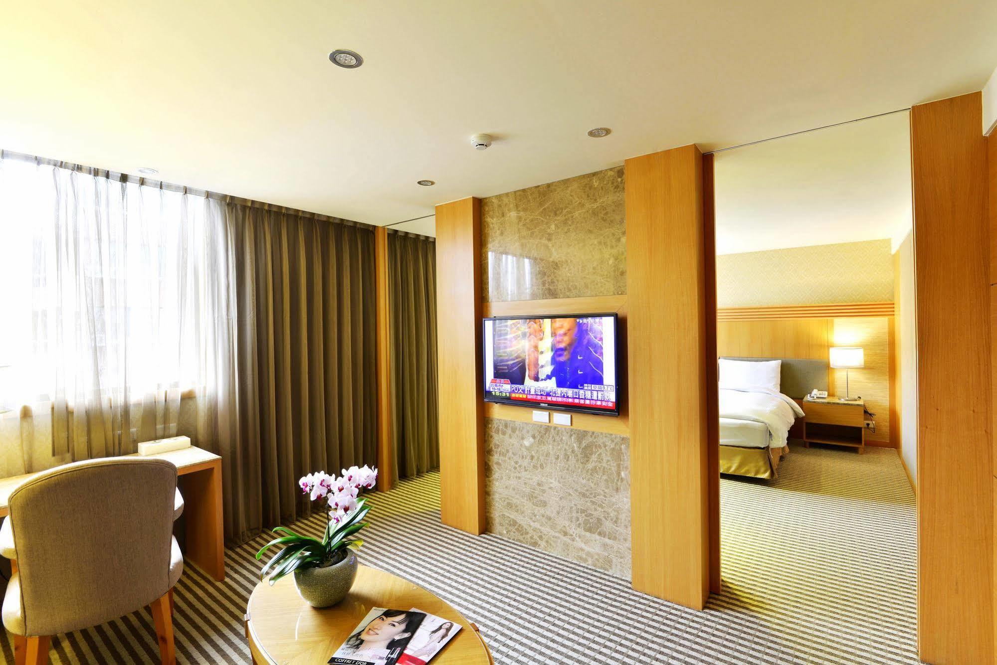Apollo Hotel Puli Zewnętrze zdjęcie