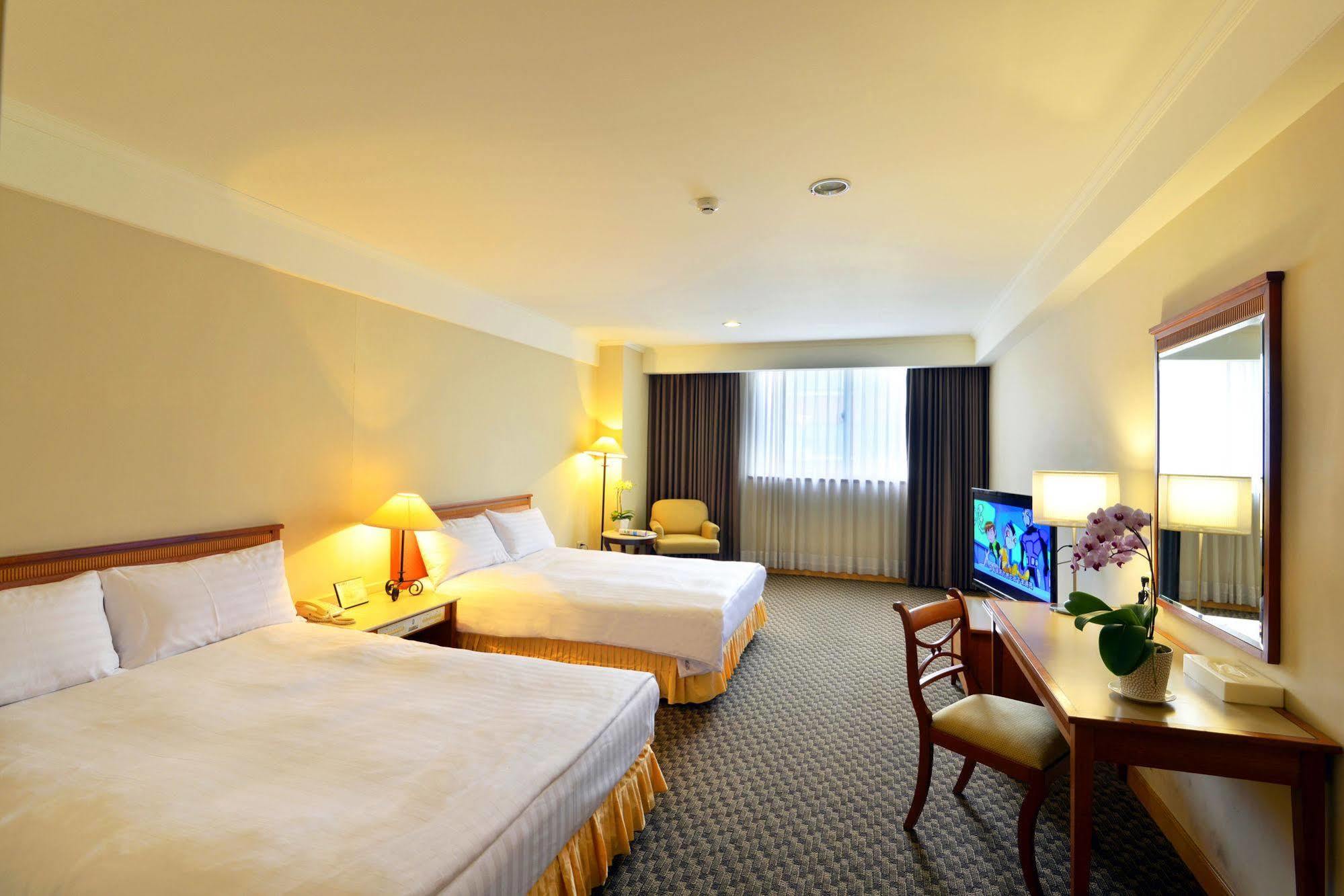 Apollo Hotel Puli Zewnętrze zdjęcie