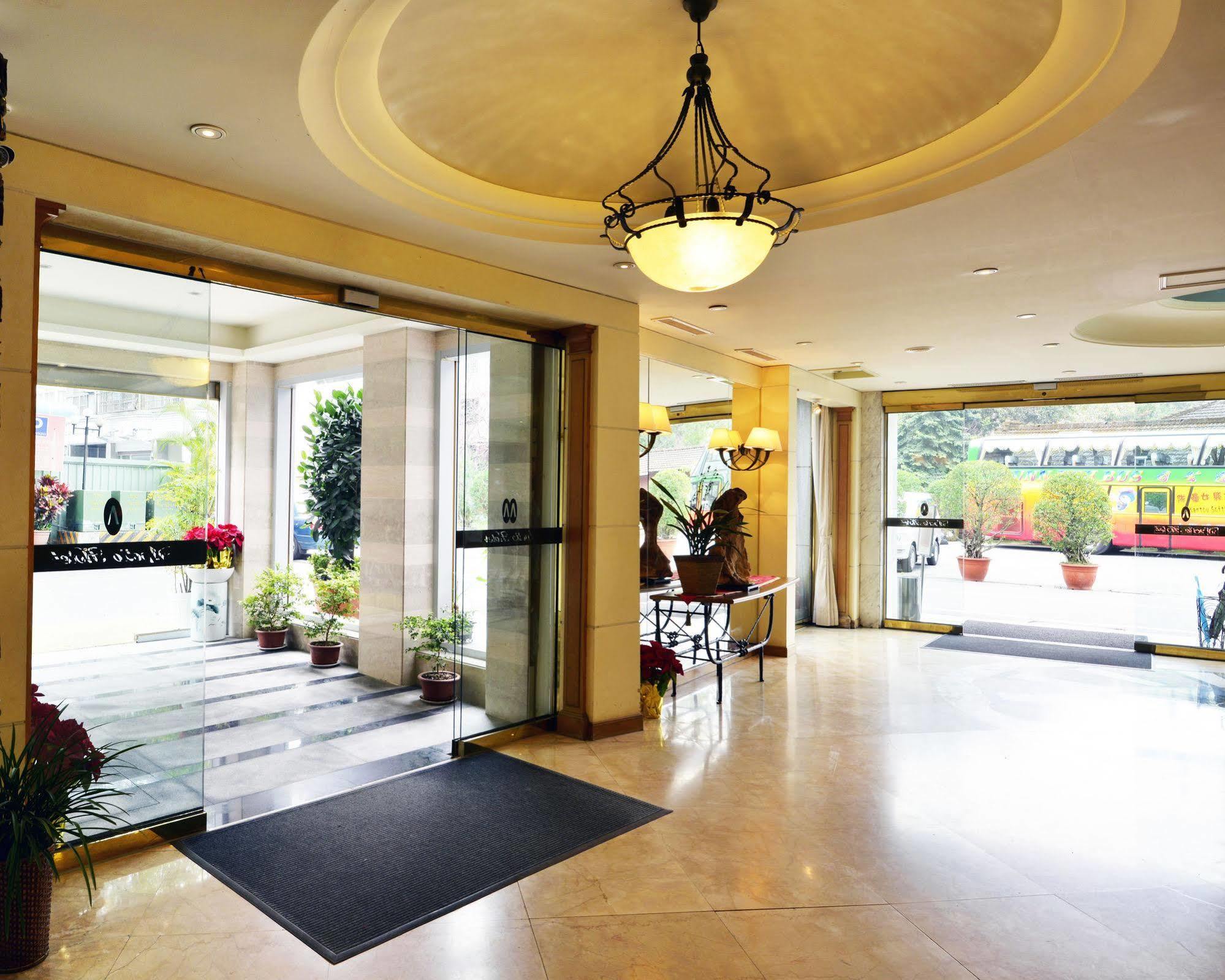 Apollo Hotel Puli Zewnętrze zdjęcie